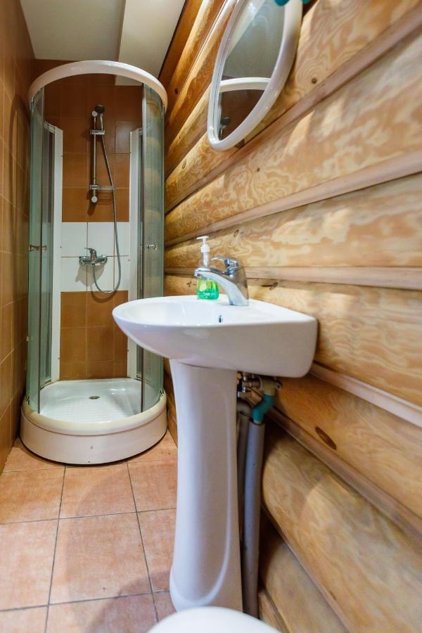 Viesu Nams “Dimantu Ferma” Hotel Ikšķile Екстериор снимка