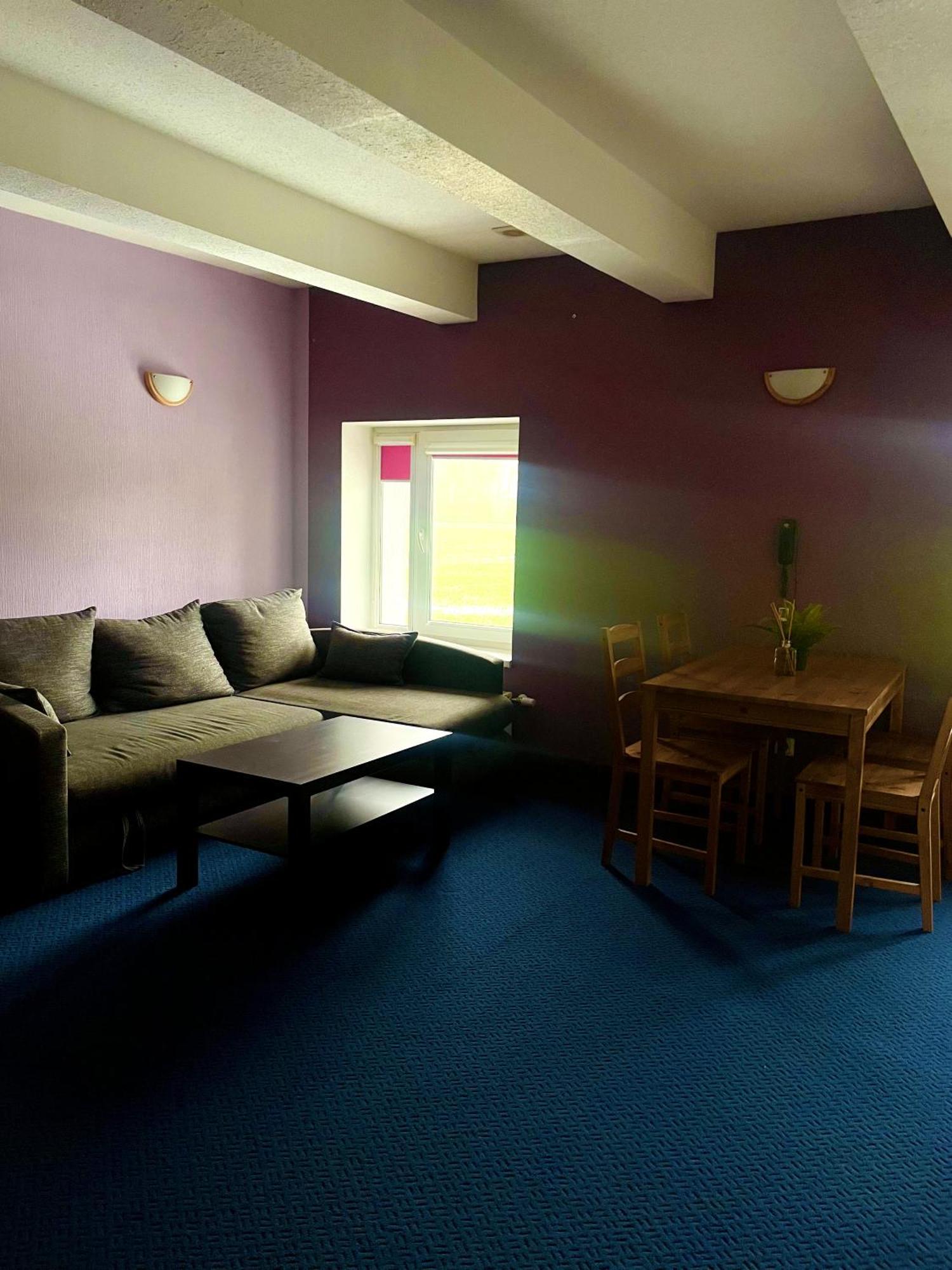 Viesu Nams “Dimantu Ferma” Hotel Ikšķile Екстериор снимка